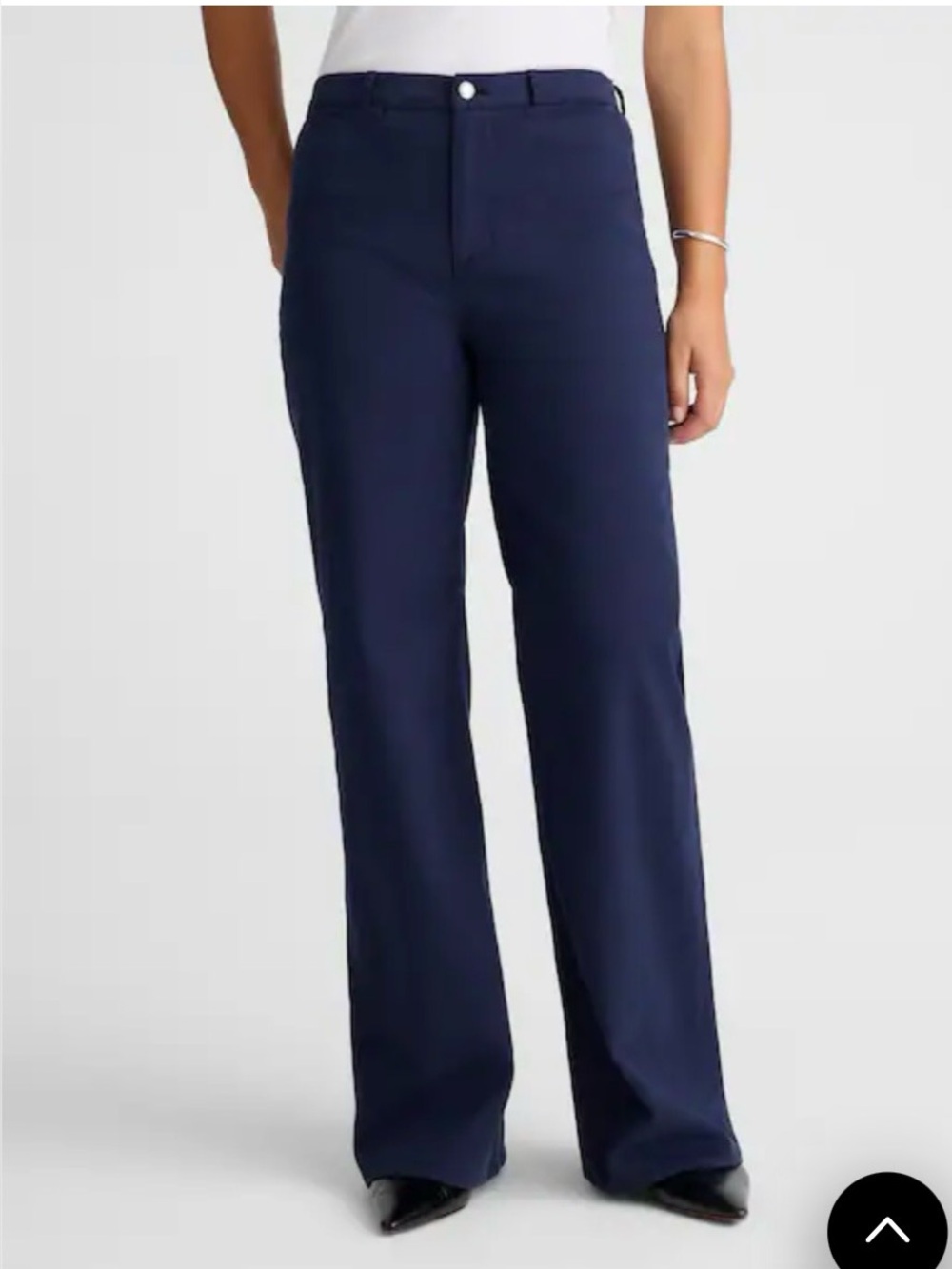 Madewell
Wide-Leg Pants in Navy